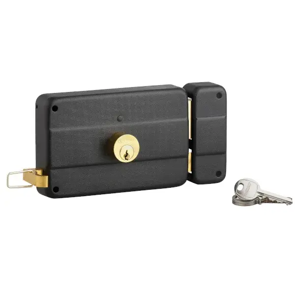 Cerradura de sobreponer con tirador dcha 140x90 eje 70 mm