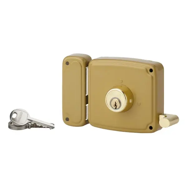 Cerradura de sobreponer con tirador izq 100x94 eje 50 mm