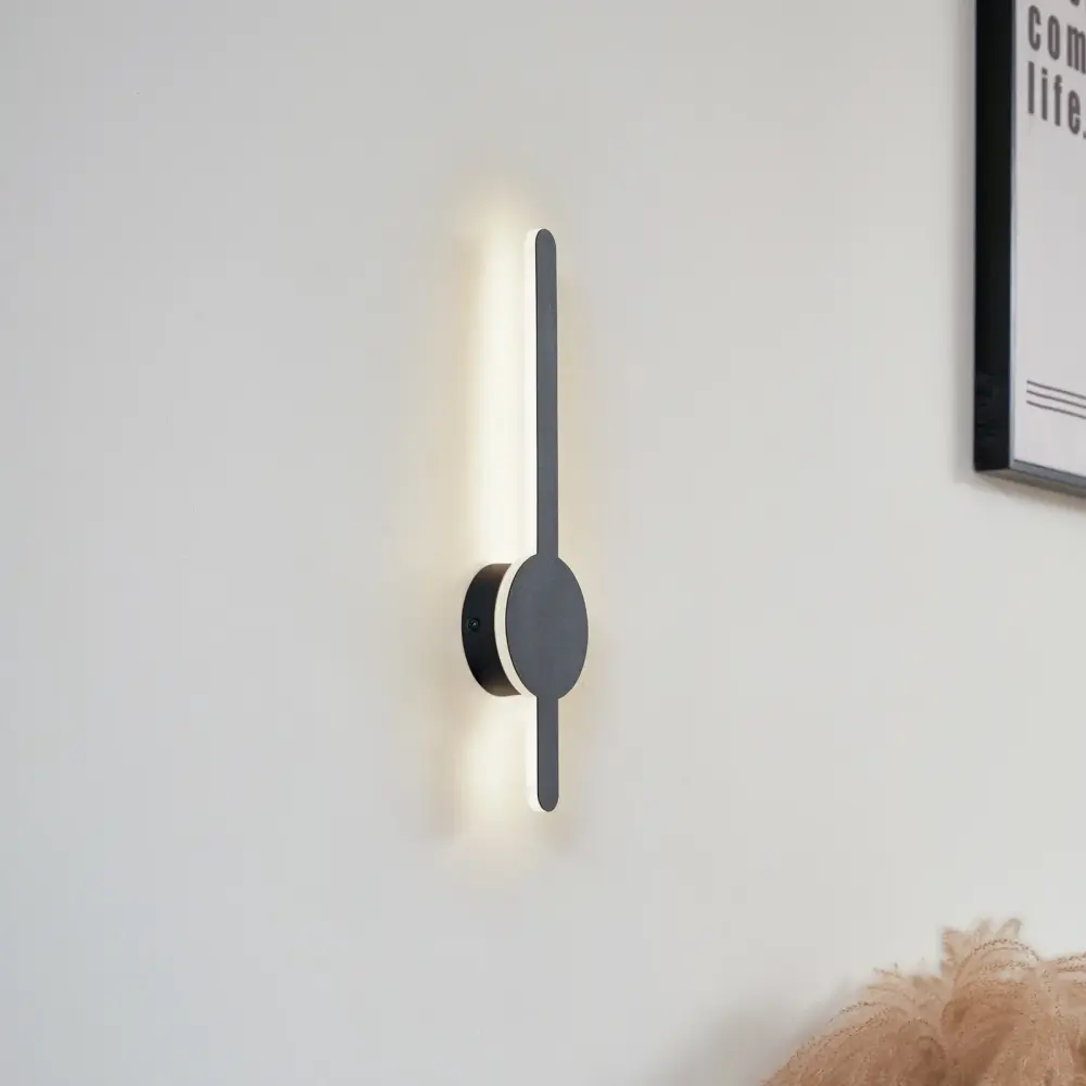 LED de Alta Eficiencia APLIQUE DE MURO INTERIOR LED NEGRO ESPADA TRES TONOS DE LUZ MARLON