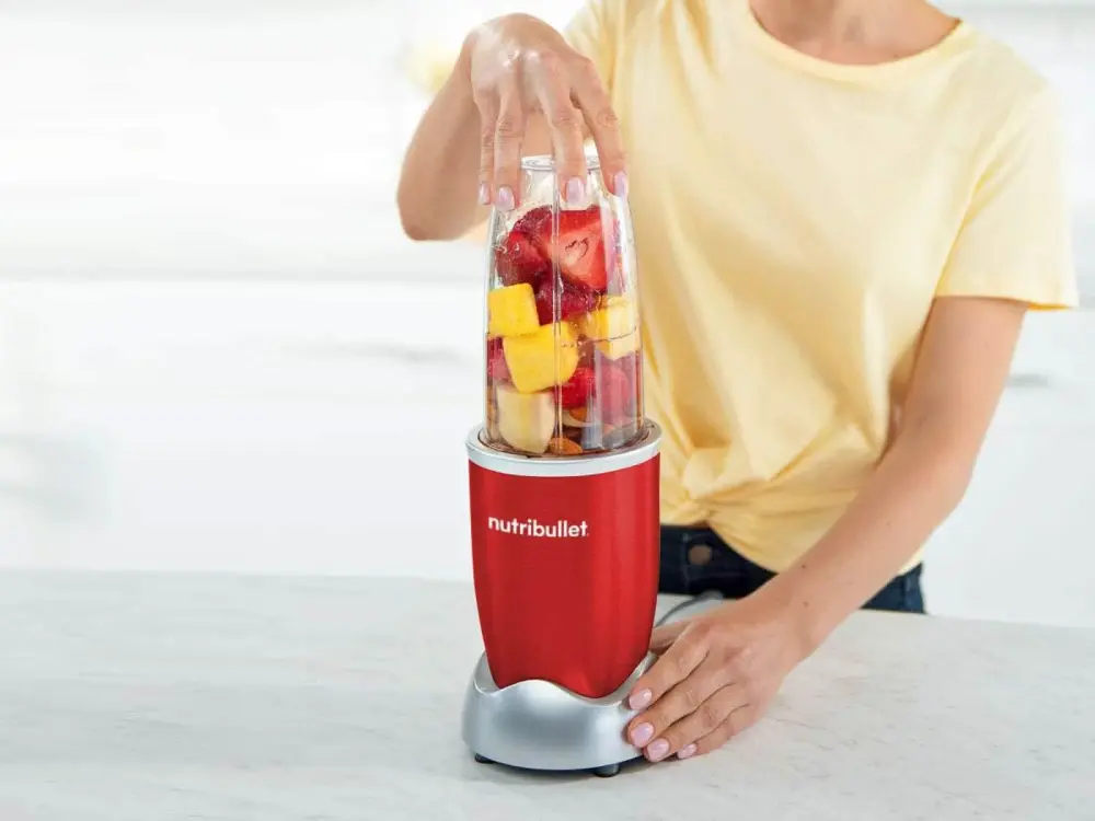 Licuadora Jarra Plastico 600W Nutribullet con Función de Vapor