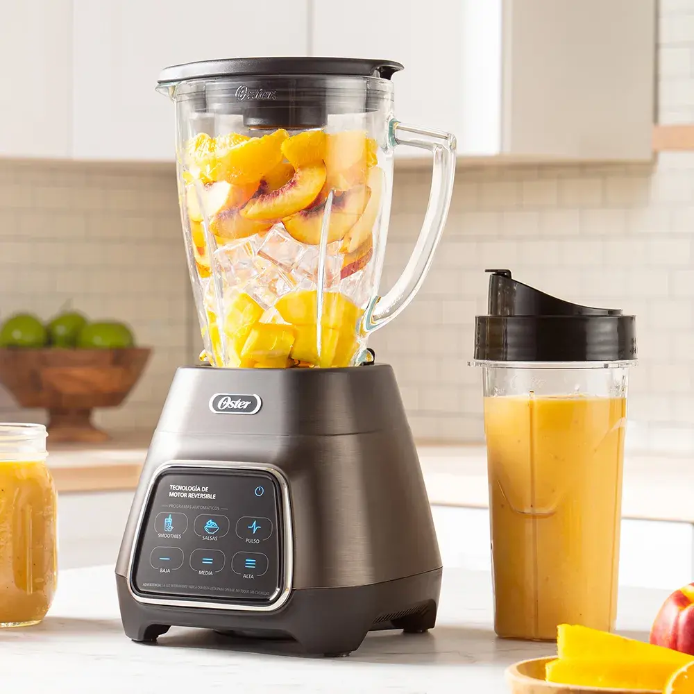 Licuadora Oster® programas automáticos con tecnologí de doble uso 1000 watts