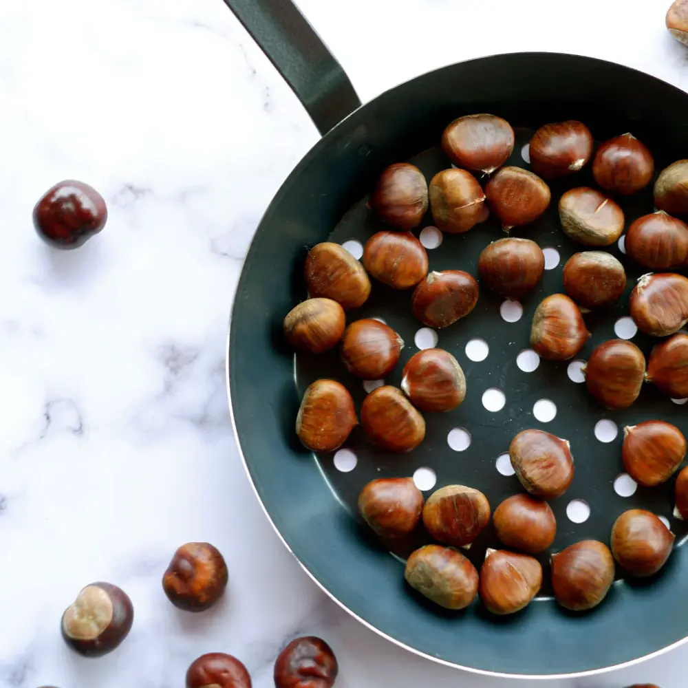 Sartén de hierro De Buyer para asar castañas 28cm