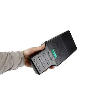 Dispositivo antidron de 20W - Antidron de mano 3 bandas 200 - 500 metros de radio Portátil Antidron Intercepción GPS RC2...