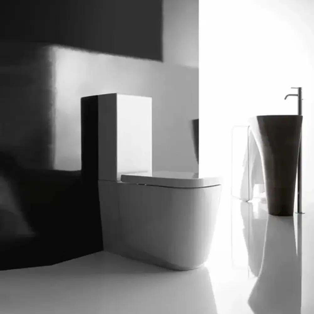 Inodoro monobloque 65x35 cm serie MEG11 de Cerámica Galassia con asiento envolvente cierre blando