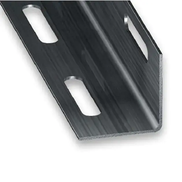 Ángulo perforado de acero 100 x 2,7 x 2,7 cm