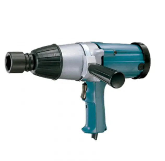 Taladro Percutor Llave De Impacto 3/4", Rev. 1,600 IPM, 588 N.m. 850W, Makita 6906