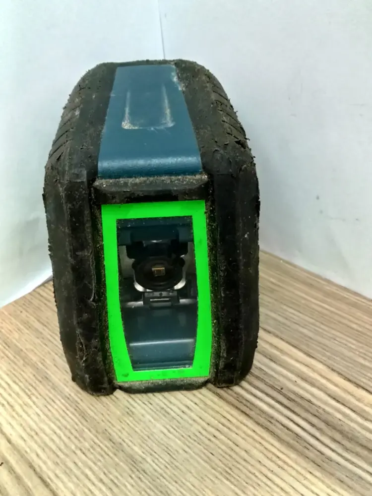 🔵 Bosch GLL 2-12 laser-usado para Albañilerí y Construcción