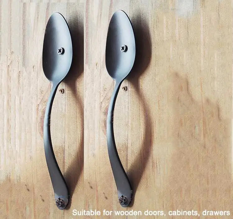 Tirador De Armario Negro Contemporáneo Para Puertas De Madera HBBC-1635