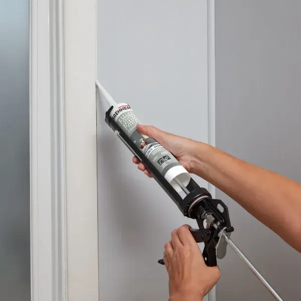 Sellador puertas y ventanas blanco 280 ml Brenner Brenner_logo