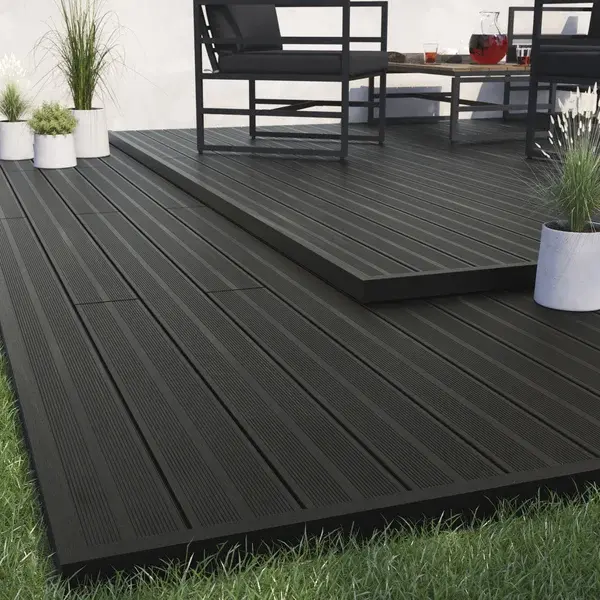 Lama composite Neva gris 220x14,5 cm blooma