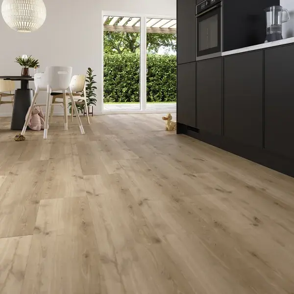 Suelo laminado AC5 roble miel 8 mm Mamaia Cooke & Lewis cooke_lewis