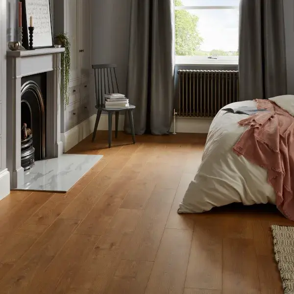 Suelo laminado Mossley AC5 10mm Cooke & Lewis