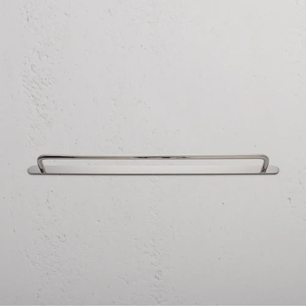 Kilburn Tirador abultado para armarios - Níquel pulido