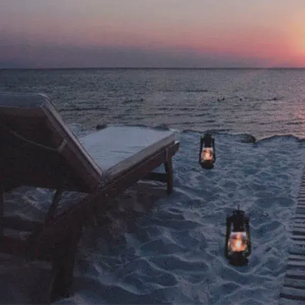 Lienzo Atardecer tumbona playa luz LED 40 x 30 cm para Halloween