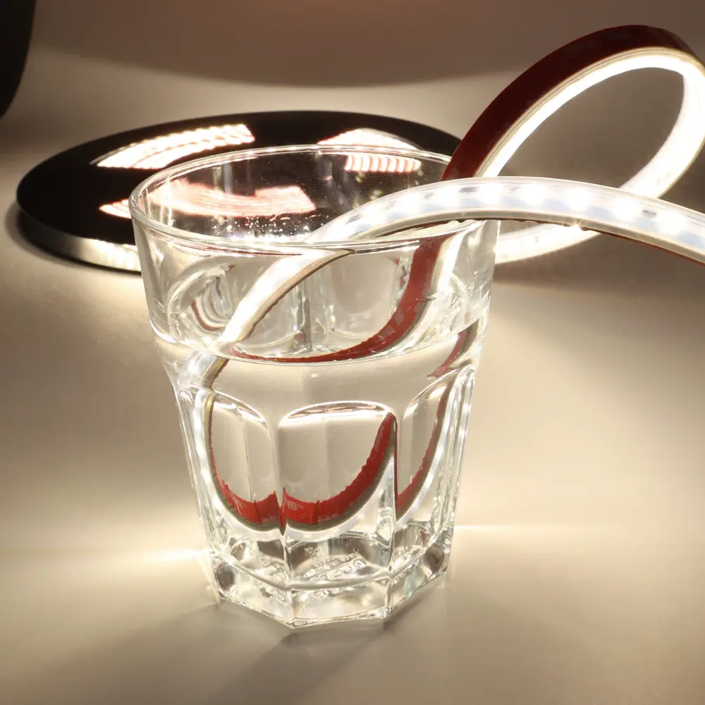 Premium de Diseño Tira LED 220v 75w (15w/m), 120 chips smd2835, ip67, 5m, 4000k blanco neutro