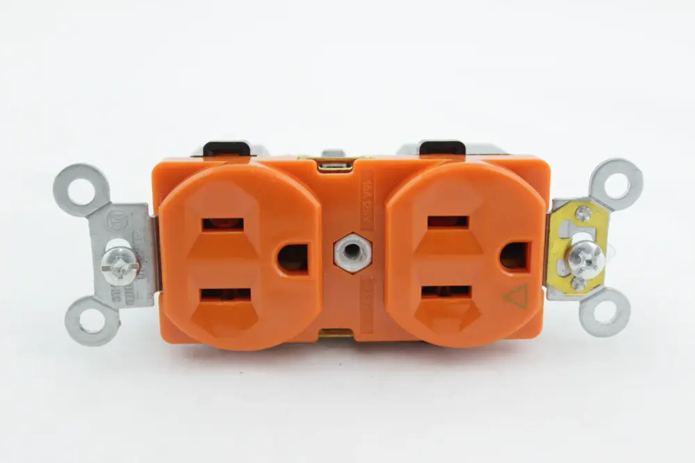 TOMA DOBLE T/ NARANJA 15A/125V UL