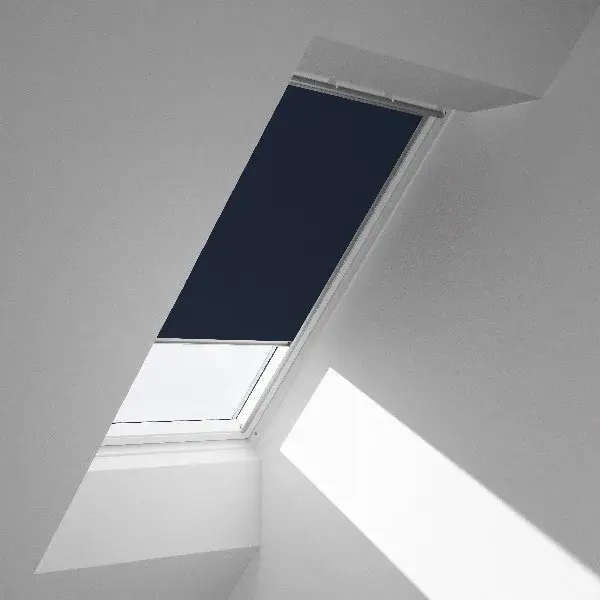 Estor ocultación azul 78x98 cm Velux